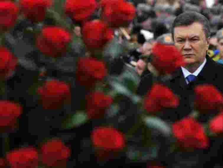 Для Януковича за бюджетні гроші замовили квітів на 900 тисяч