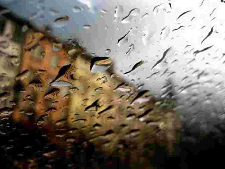 Завтра в Україні знову похолоднішає 