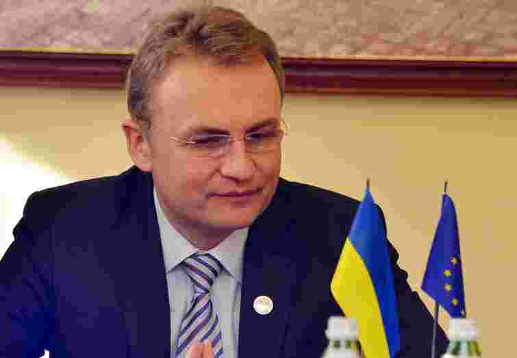 Мер Львова привітав медалістів-важкоатлетів