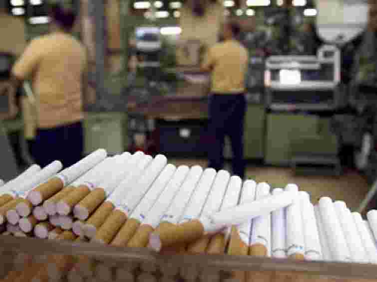 За півроку українці витратили 24 млрд грн на алкоголь і цигарки