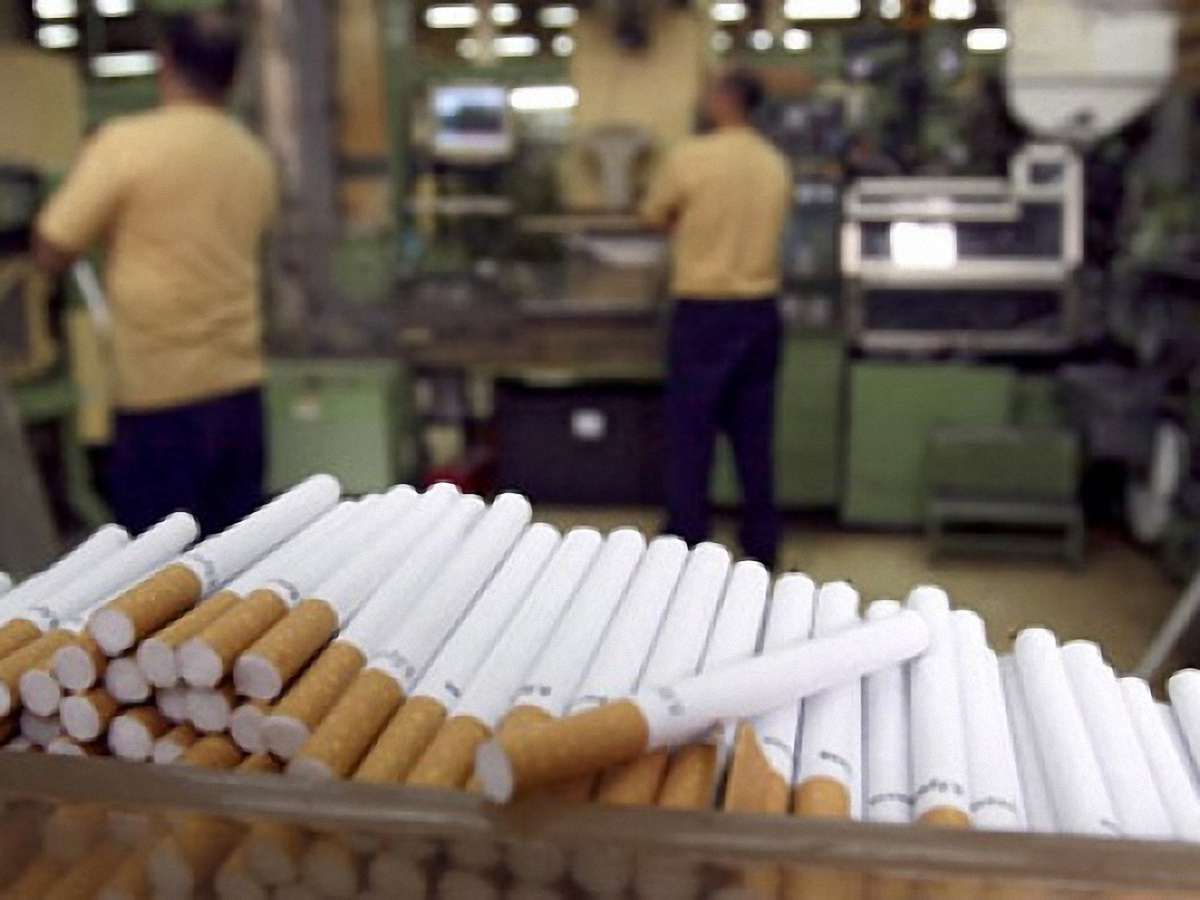 За півроку українці витратили 24 млрд грн на алкоголь і цигарки