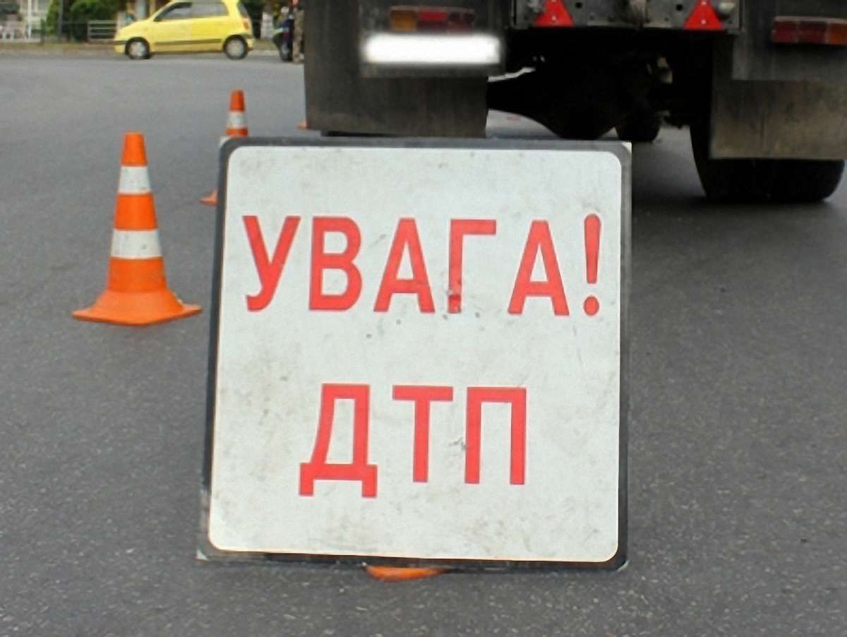 У Львові водій легковика збив двох пішоходів-пенсіонерів