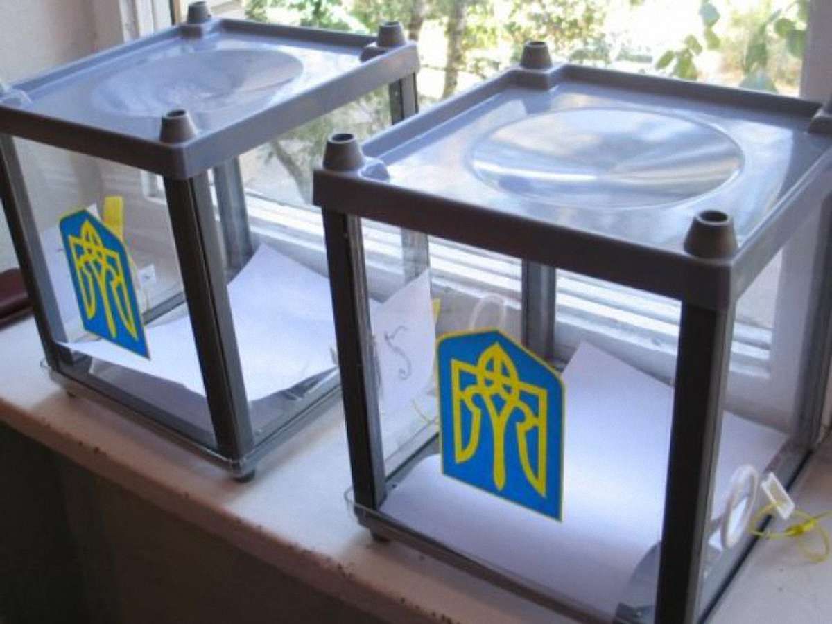 Соціолог: Найзапекліша боротьба мажоритарників – на Сихові