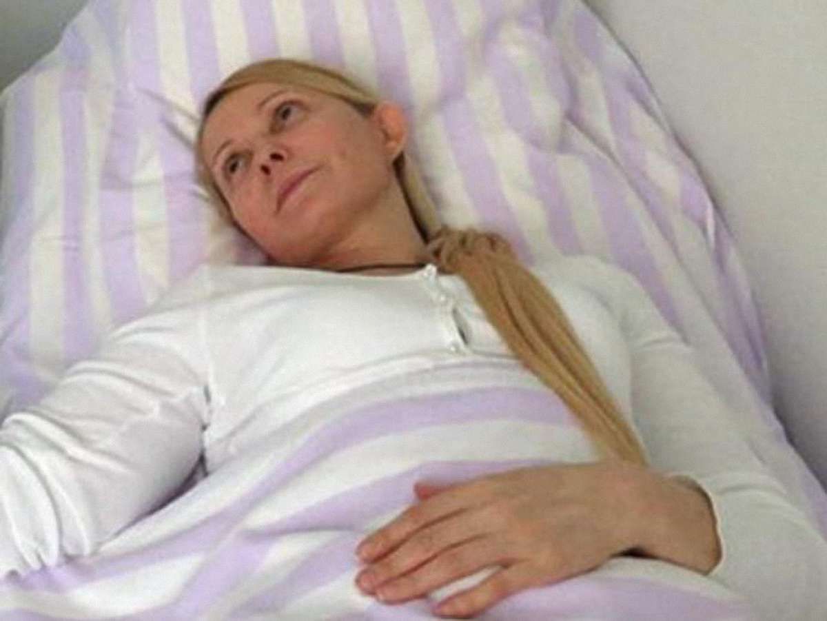Тимошенко вимагає повернути їй вилучені дозиметри