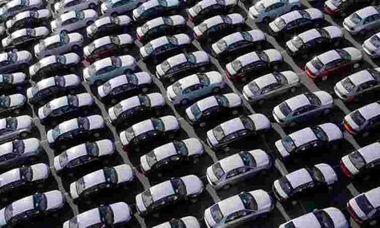 Експерт: Збір за ввезені до Росії іномарки – політичний крок