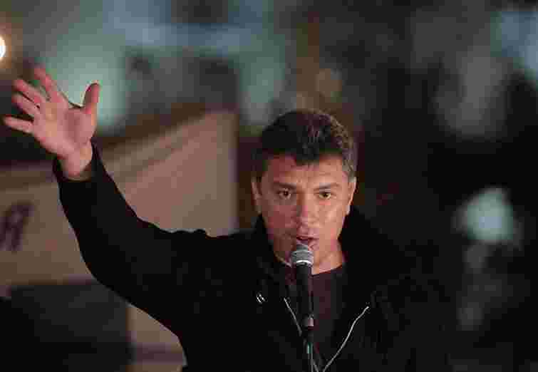 Росії зручніше, щоб Тимошенко засудили у справі ЄЕСУ, - Нємцов