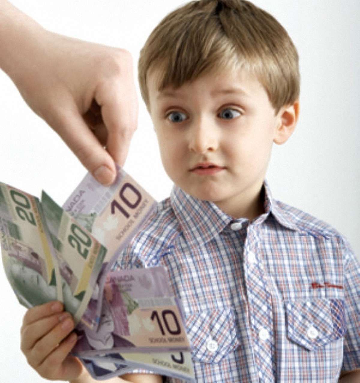 На Львівщині підліток віддав вимагачеві 11 тис. грн
