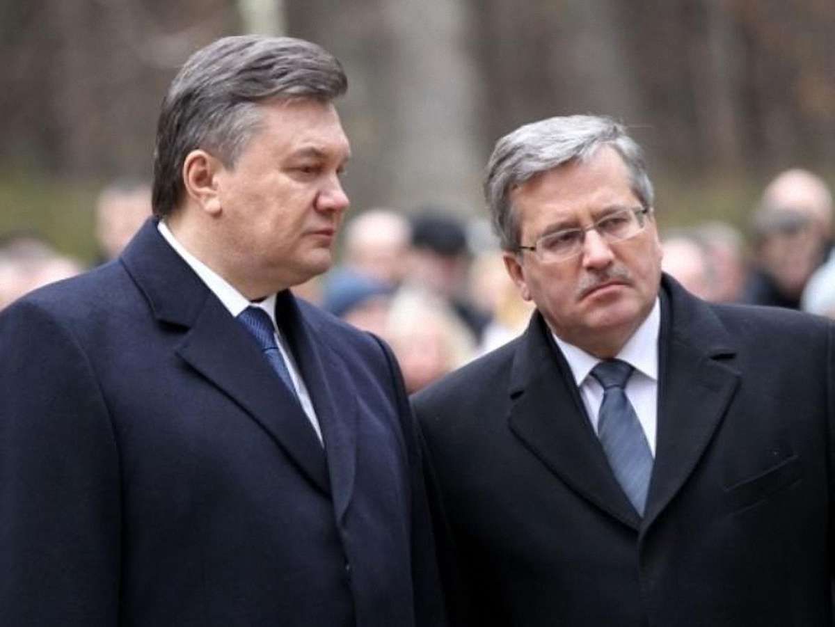Янукович з Коморовським відкриють меморіал закатованим у Биківні