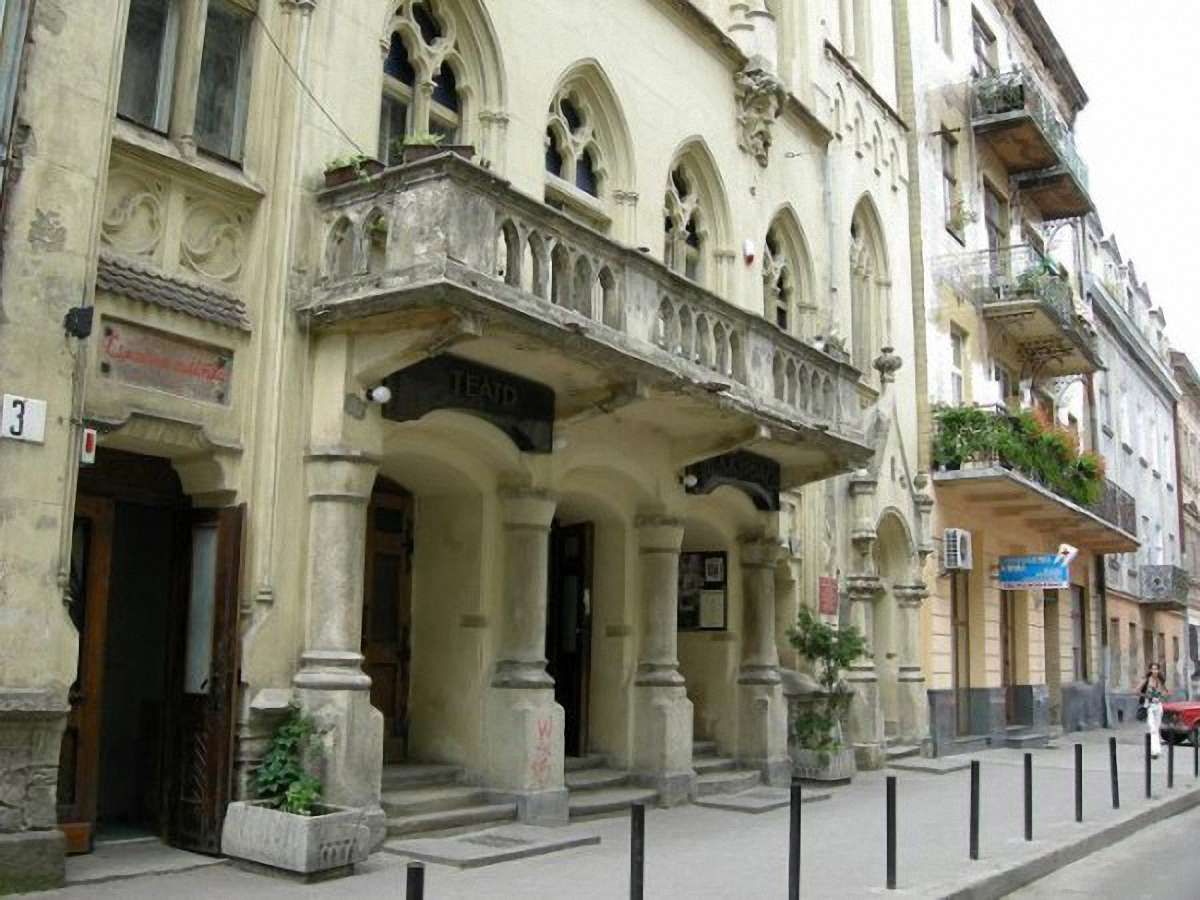У Львові встановлять меморіальну таблицю Лесю Курбасу