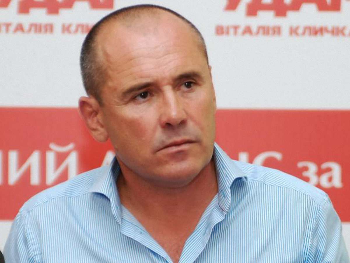Лідера запорізького УДАРу оголосили в розшук