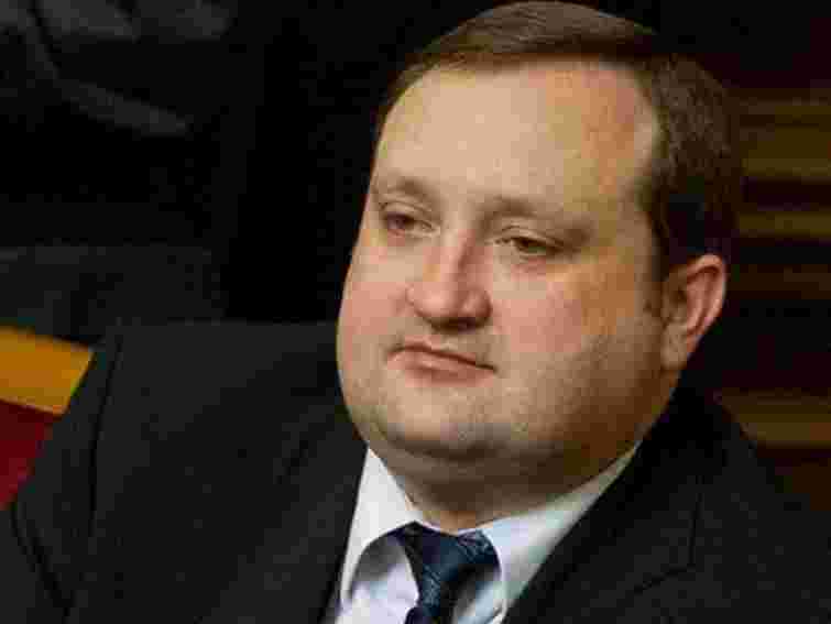 НБУ може зобов’язати експортерів продавати частину валютної виручки