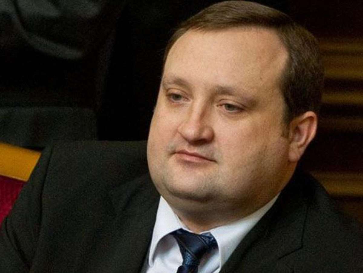 НБУ може зобов’язати експортерів продавати частину валютної виручки