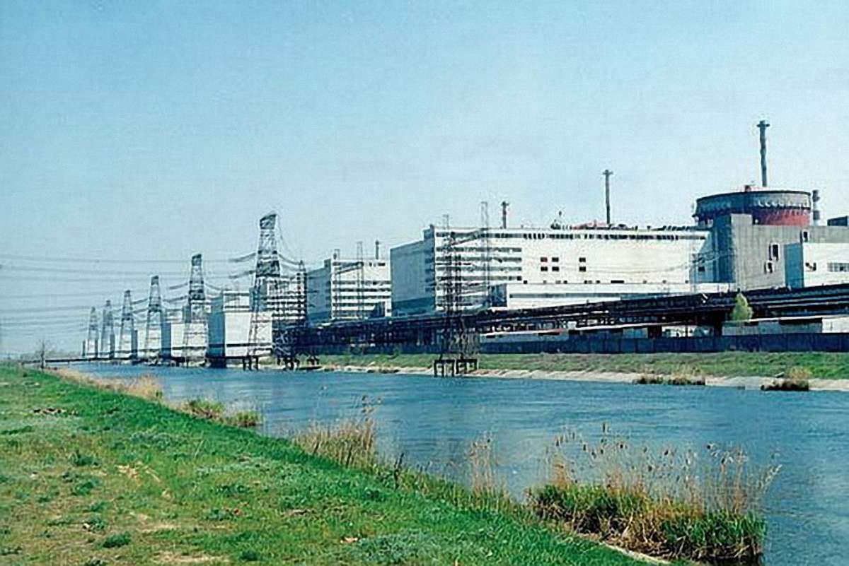 На Хмельницькій АЕС відключили другий енергоблок
