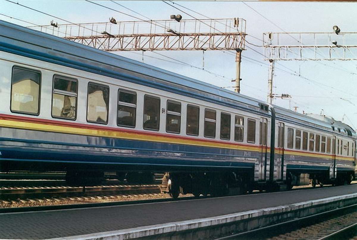 З 1 жовтня квитки в потягах подешевшають