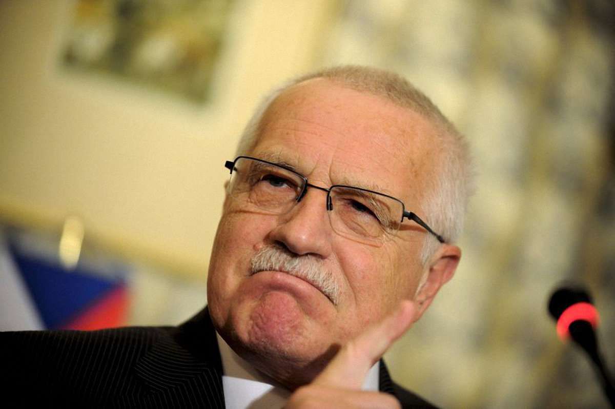 Чоловіка, який стріляв у президента Чехії, затримали