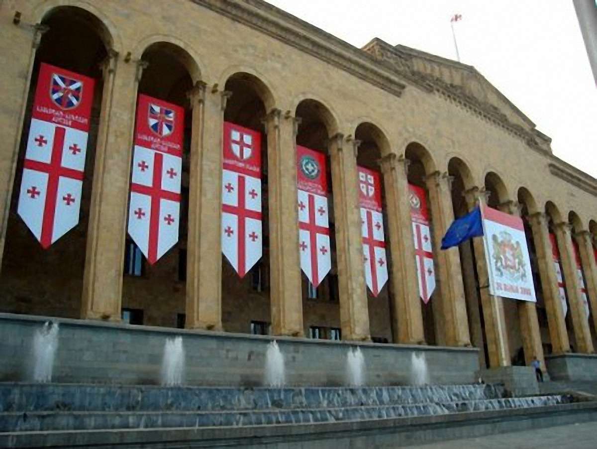 Сьогодні у Грузії обиратимуть новий парламент