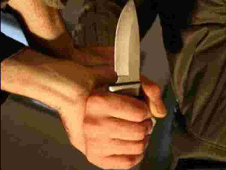 У Львові неповнолітній підрізав хлопця