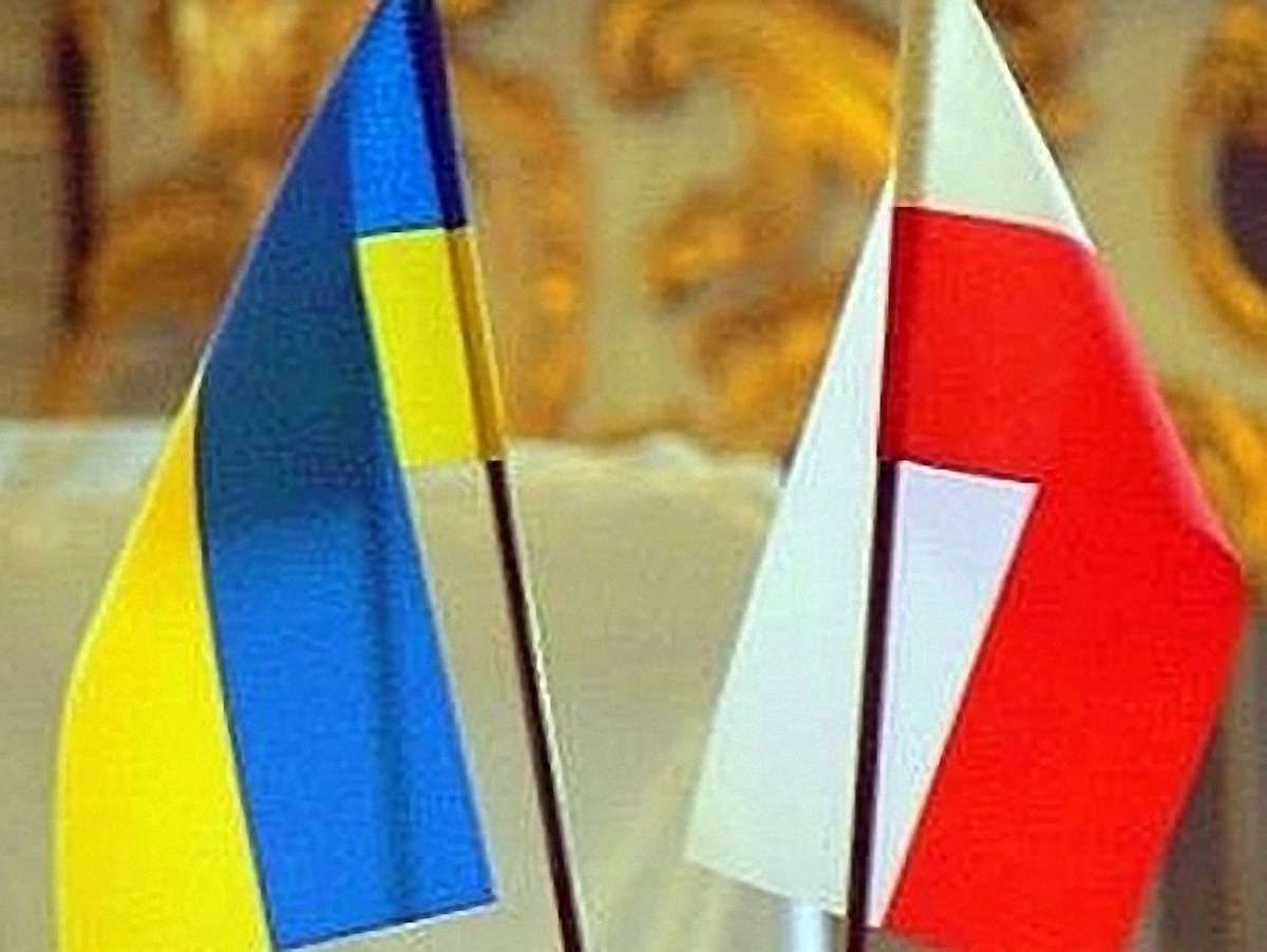 Польща виступає за спрощену схему перетину українського кордону