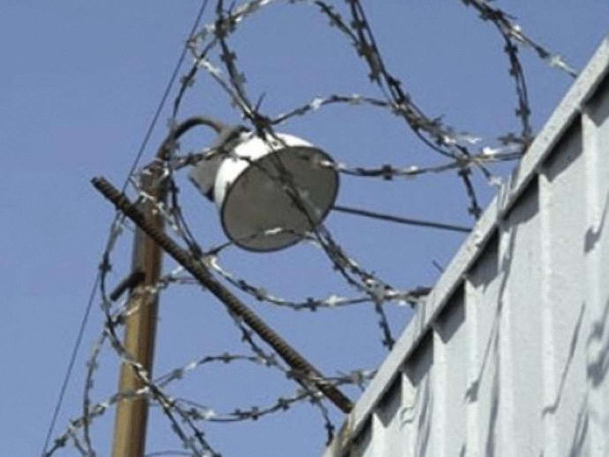 Прокуратура перевіряє обставини смерті двох в’язнів у львівських колоніях