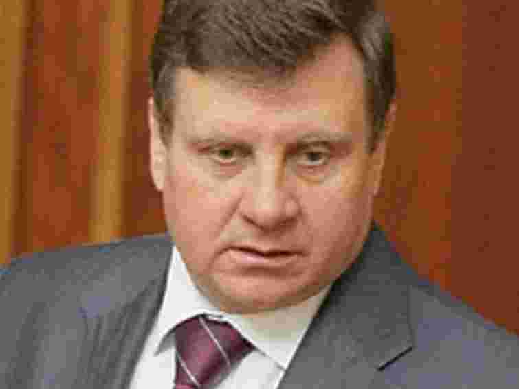 Із 450 претендентів у Раду 345 – нинішні нардепи