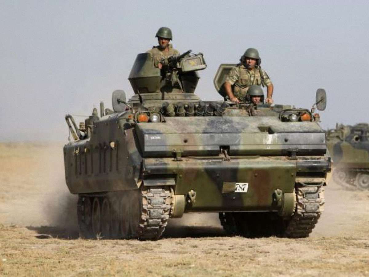 Туреччина знову відповіла вогнем на атаки з Сирії 