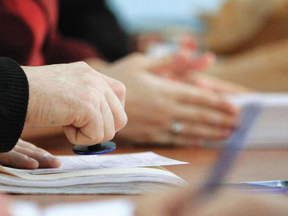 Партія регіонів і опозиція переглянуть виборчі списки