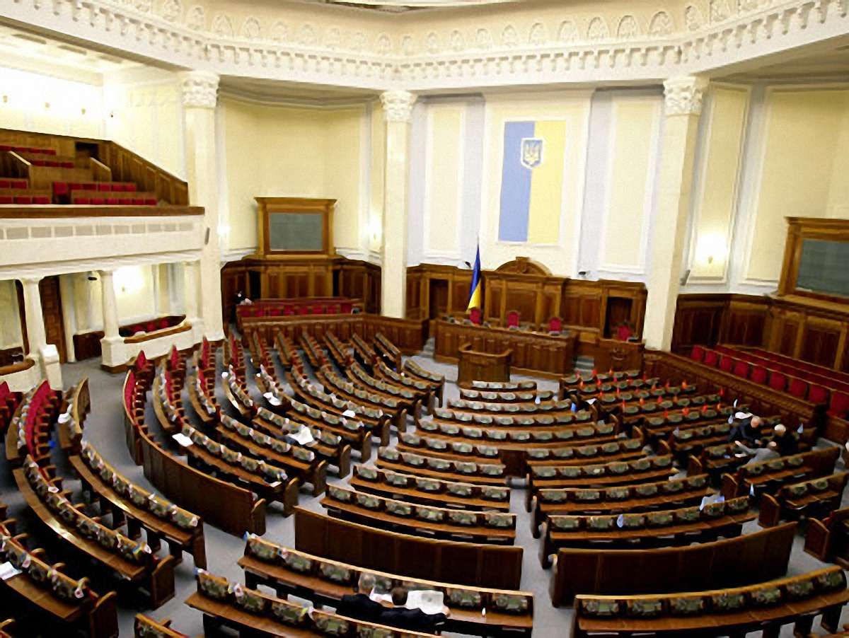 До нової Ради потрапляють п’ять партій, - опитування