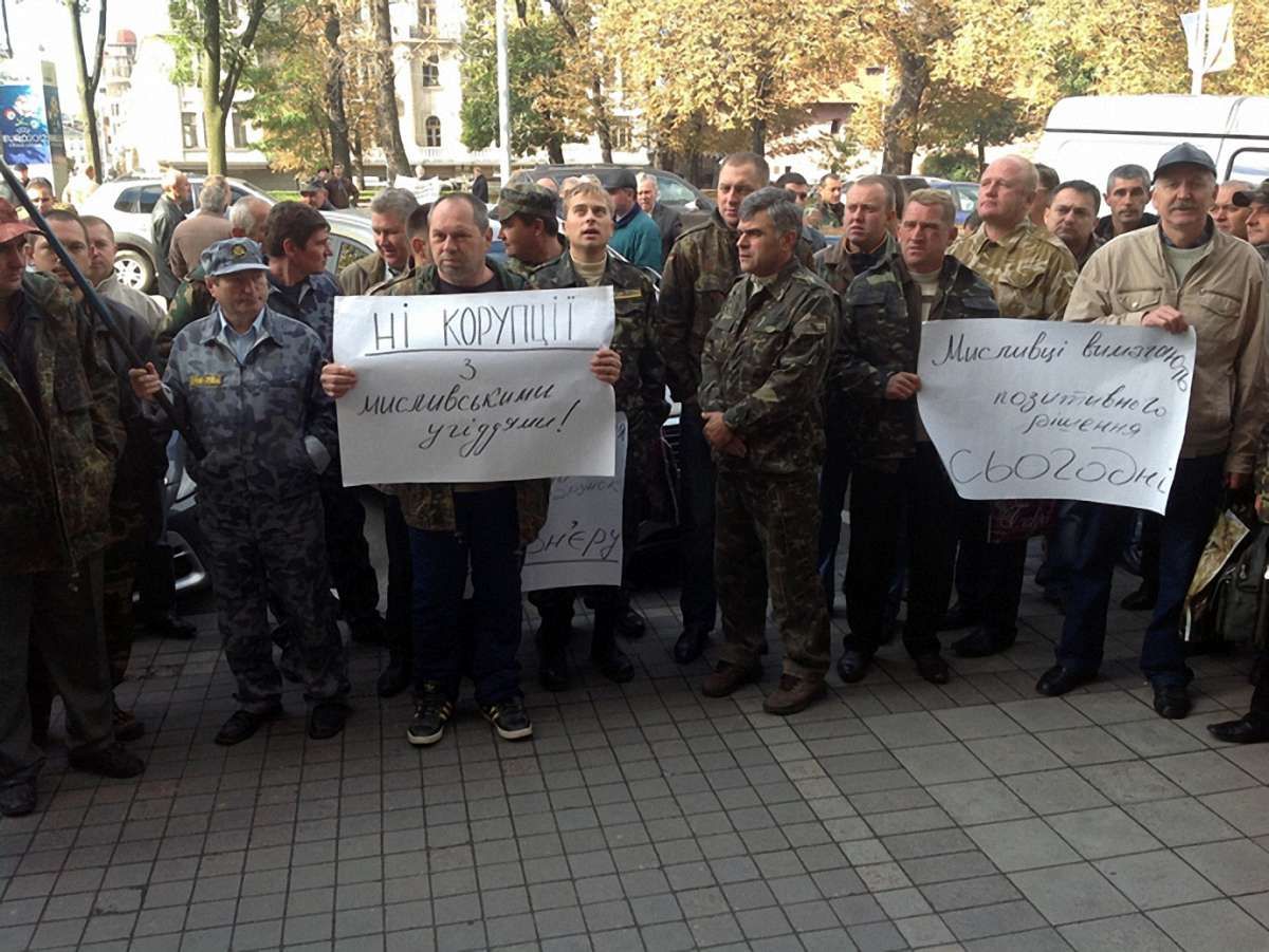 Львівська обласна рада надала угіддя мисливцям і рибалкам