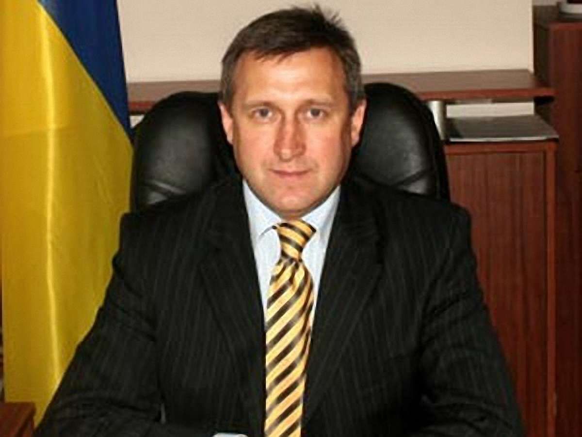 Янукович звільнив посла України у Фінляндії та Ісландії