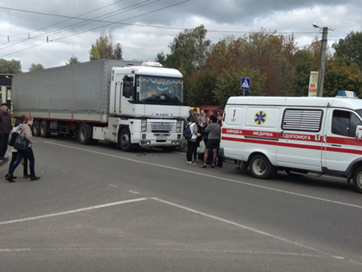 У Львові фура біля пішохідного переходу збила двох школярів