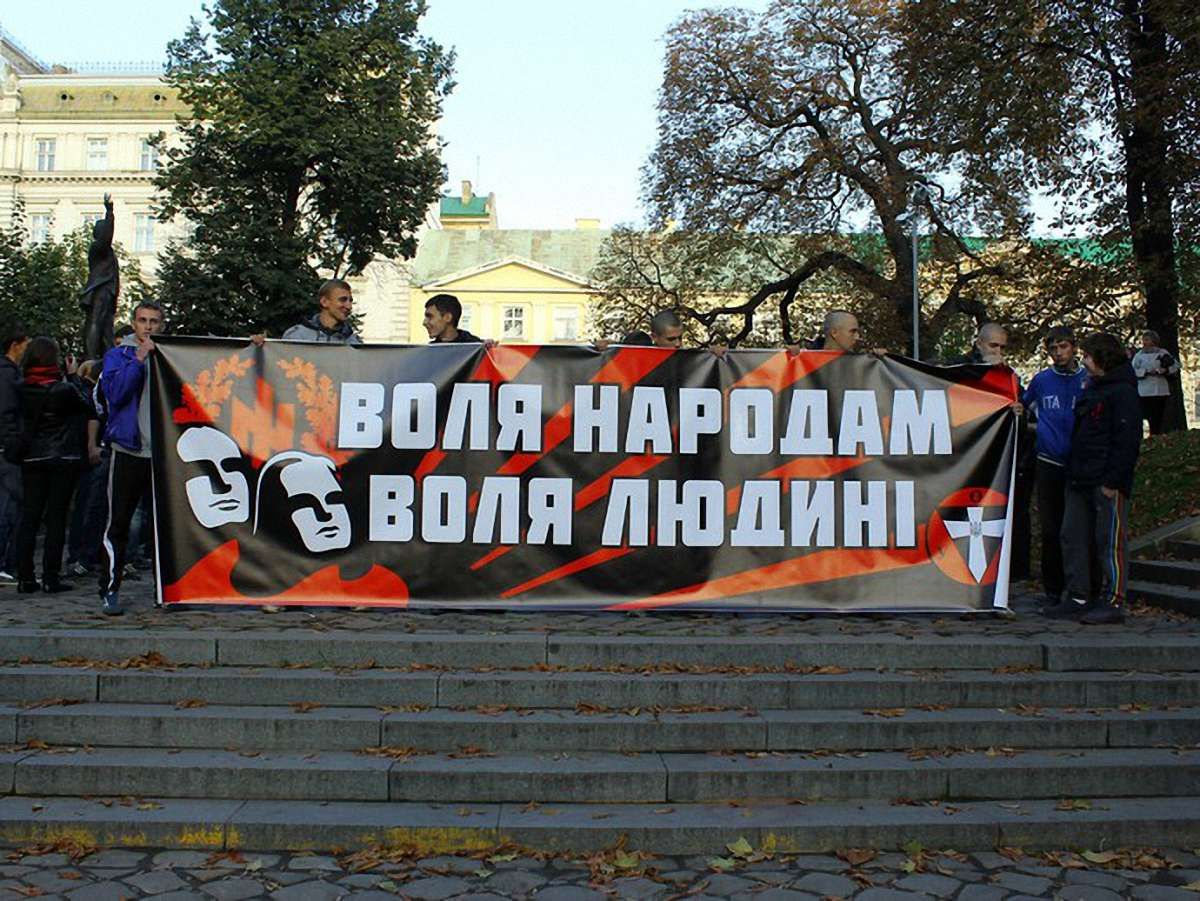 Автономні націоналісти у Львові організували свій марш на честь УПА