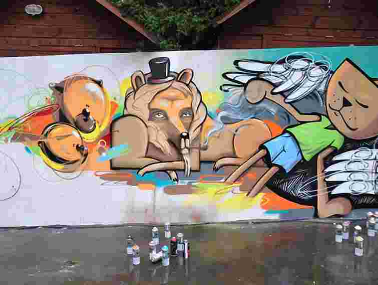 Картину, створену у Львові для хворих діток, передали інтернату