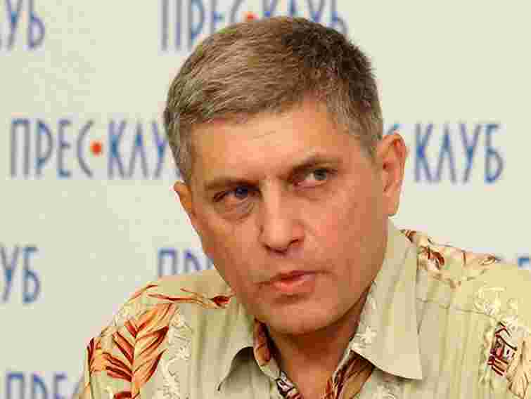 Політолог: Під час виборчої кампанії йде копирсання в білизні