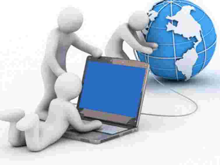 Лише 8% українців черпають інформацію про вибори в Інтернеті