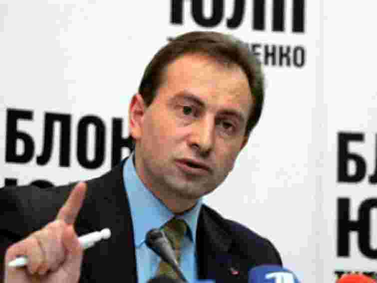 Томенко: У більшості мажоритарних округів вибори вже фальсифіковані