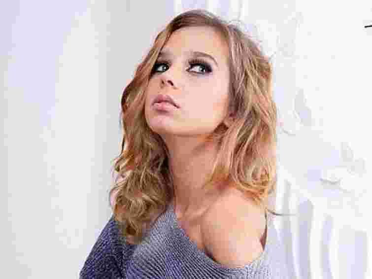 Україну на "Міс Всесвіт" представлятиме 19-річна харків'янка