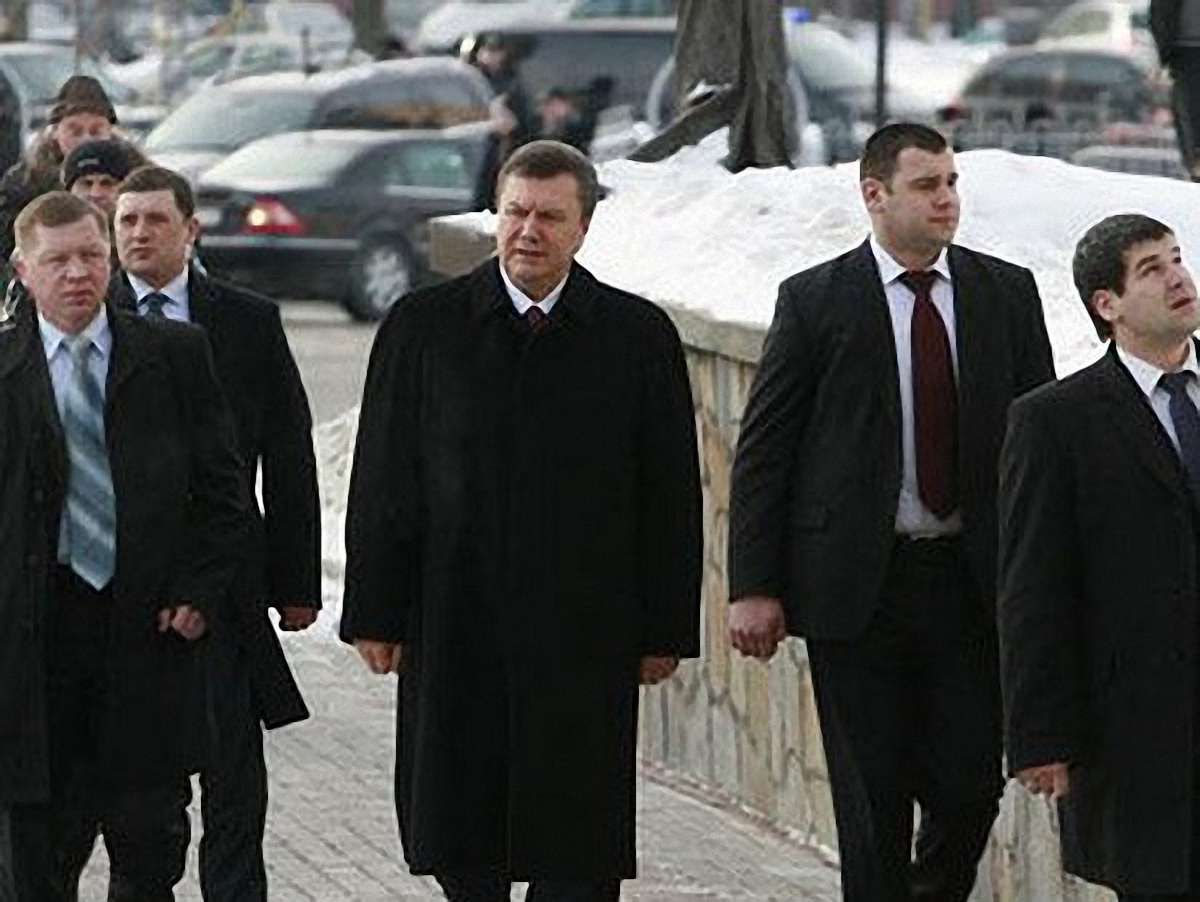 Охорона перших осіб держави цьогоріч обійдеться у 300 млн грн 