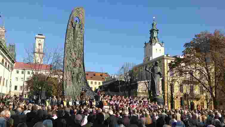У Львові близько 4 тис. осіб молились за чесні вибори