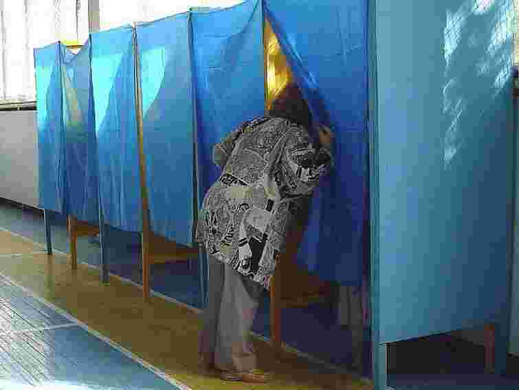 У КВУ запевняють, що в комісіях нема «брудних фальсифікаторів»