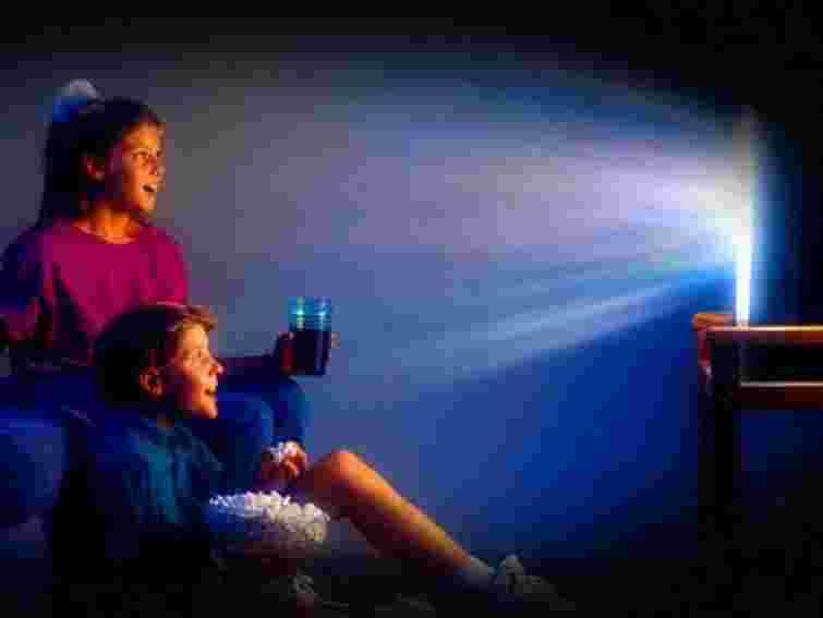 Півтора мільйони українських сімей дивляться ТБ нелегально, – експерт