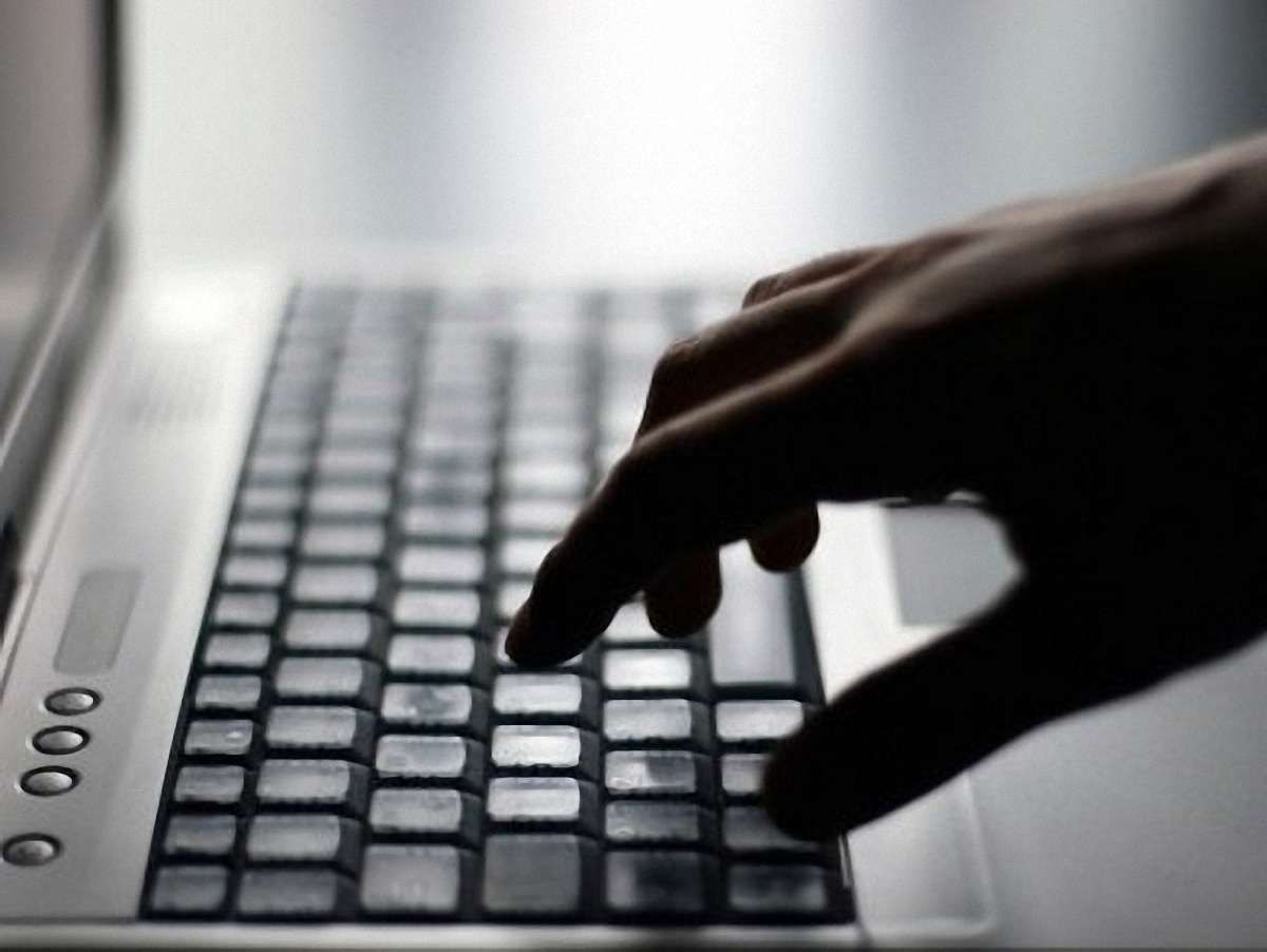  Українців хочуть позбавити анонімності в Інтернеті 