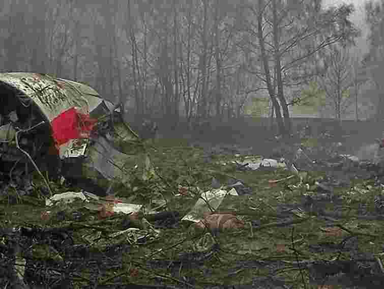 Польські ЗМІ пишуть про ще одну підміну тіл жертв Смоленської катастрофи
