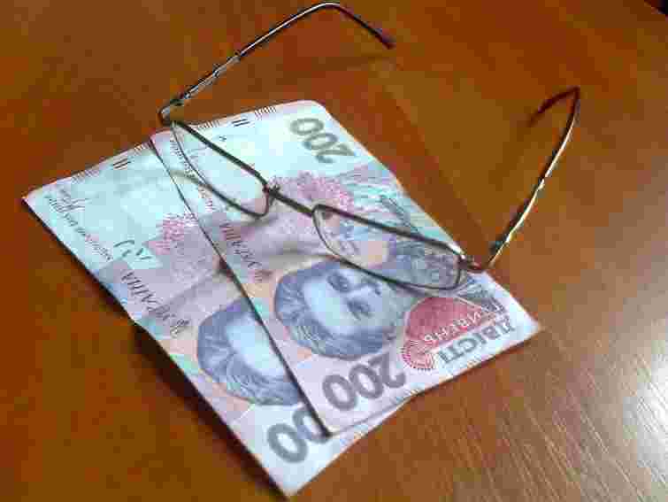 На Буковині засудили лікаря-хабарницю