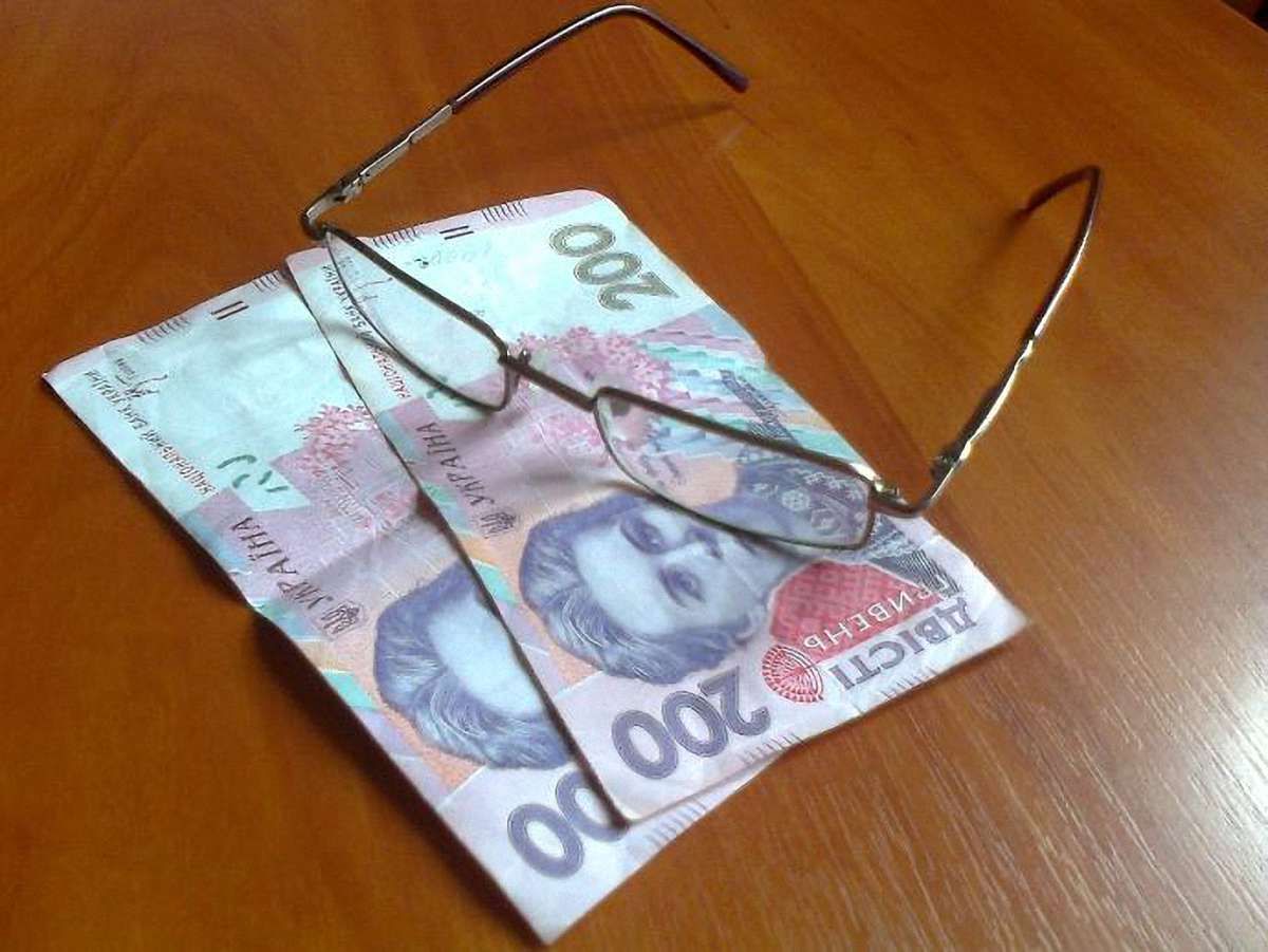 На Буковині засудили лікаря-хабарницю