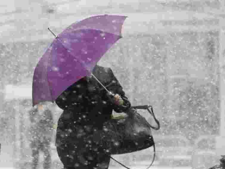 Днями в Україні – дощ і мокрий сніг