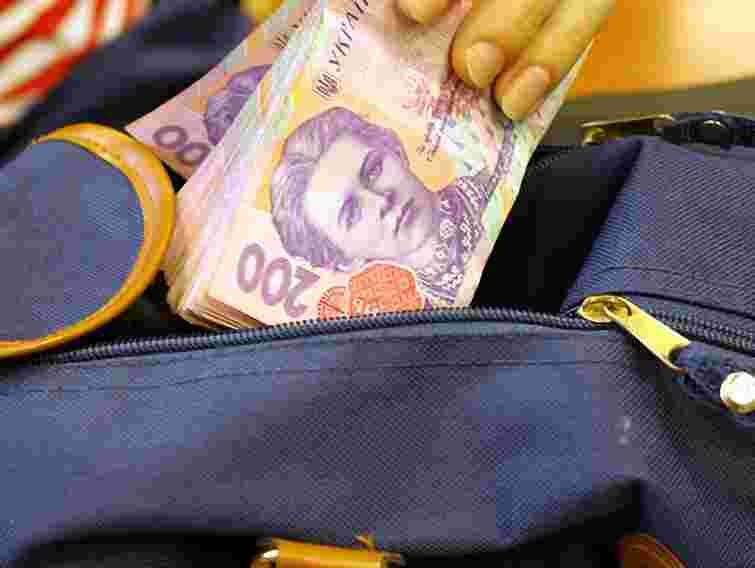 Студентам у Львові пропонували по 200 грн за голос за ПР, – експерт