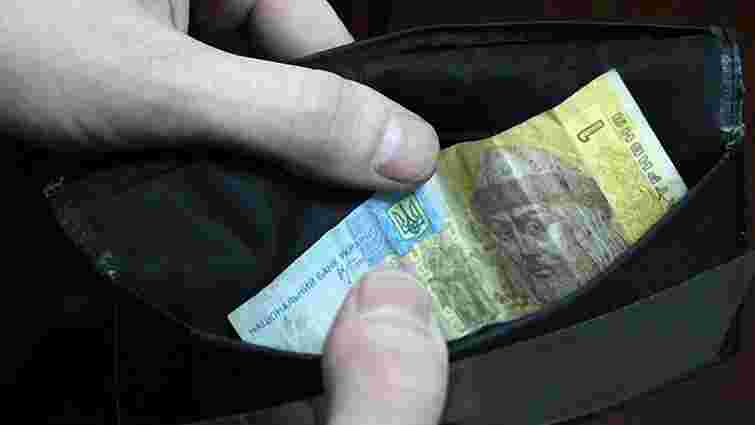 Найменші зарплати у Європі отримували українці та молдовани 