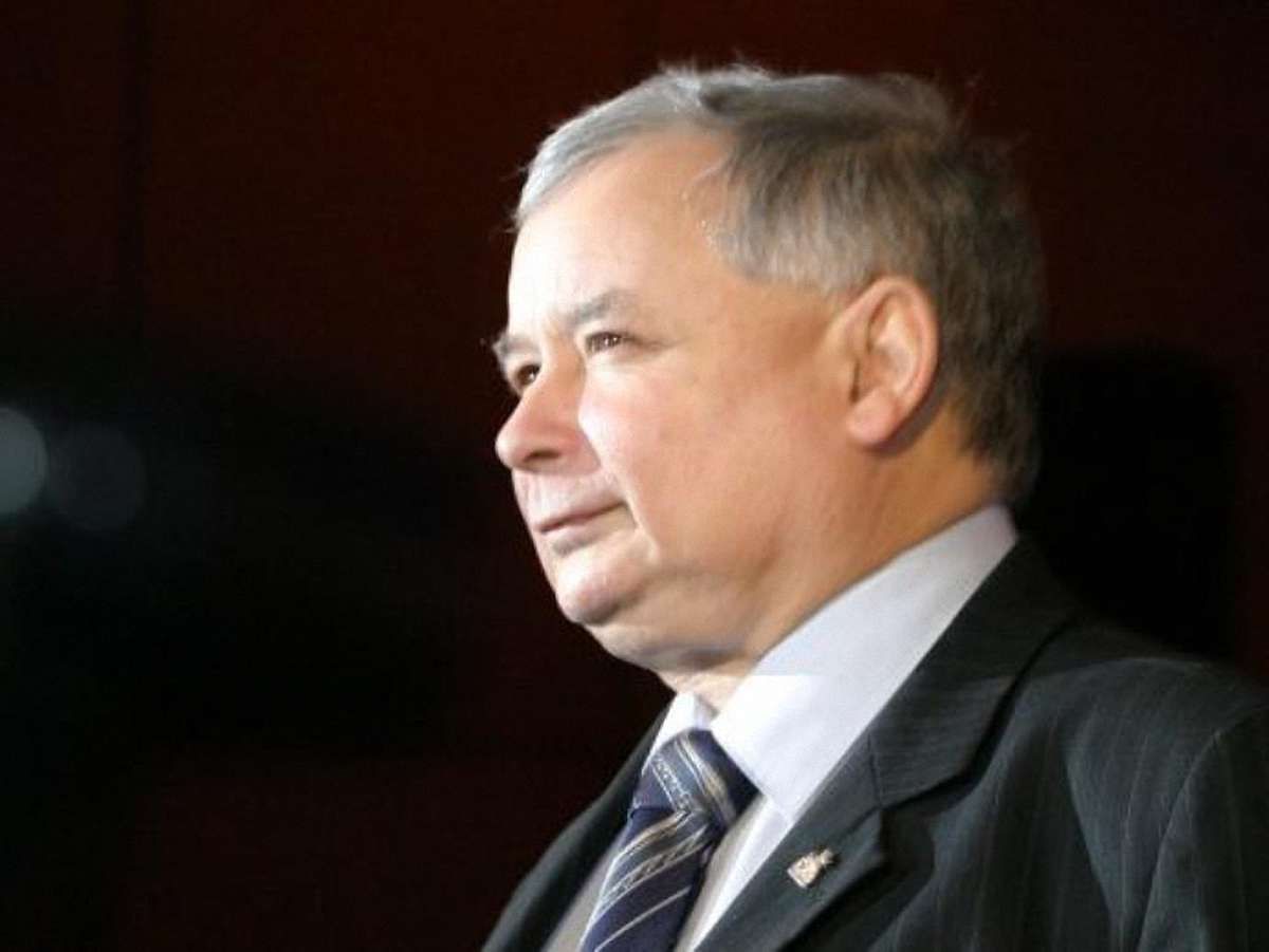 Брат Качинського ініціює надзвичайне засідання Сейму 