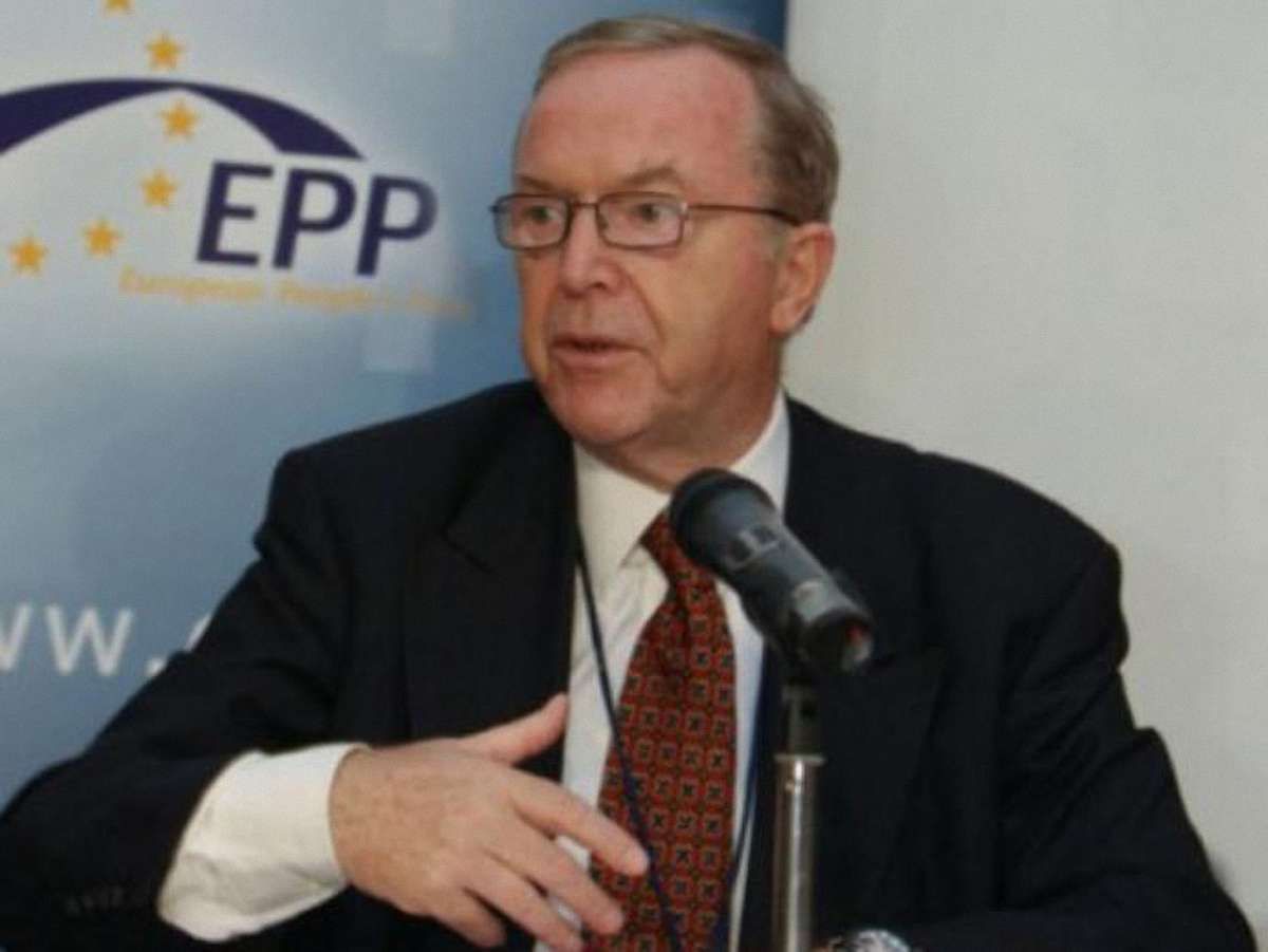 Українська влада на виборах вела нечесну гру, - Мартенс