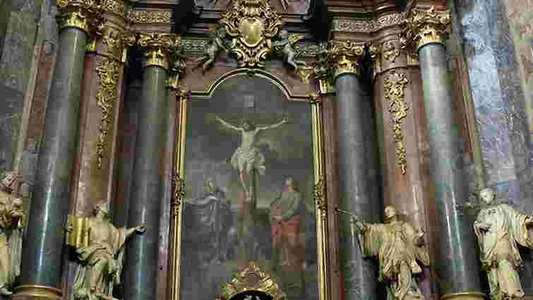 На костел Єзуїтів у Львові жертвують навіть з Санкт-Перетбурга